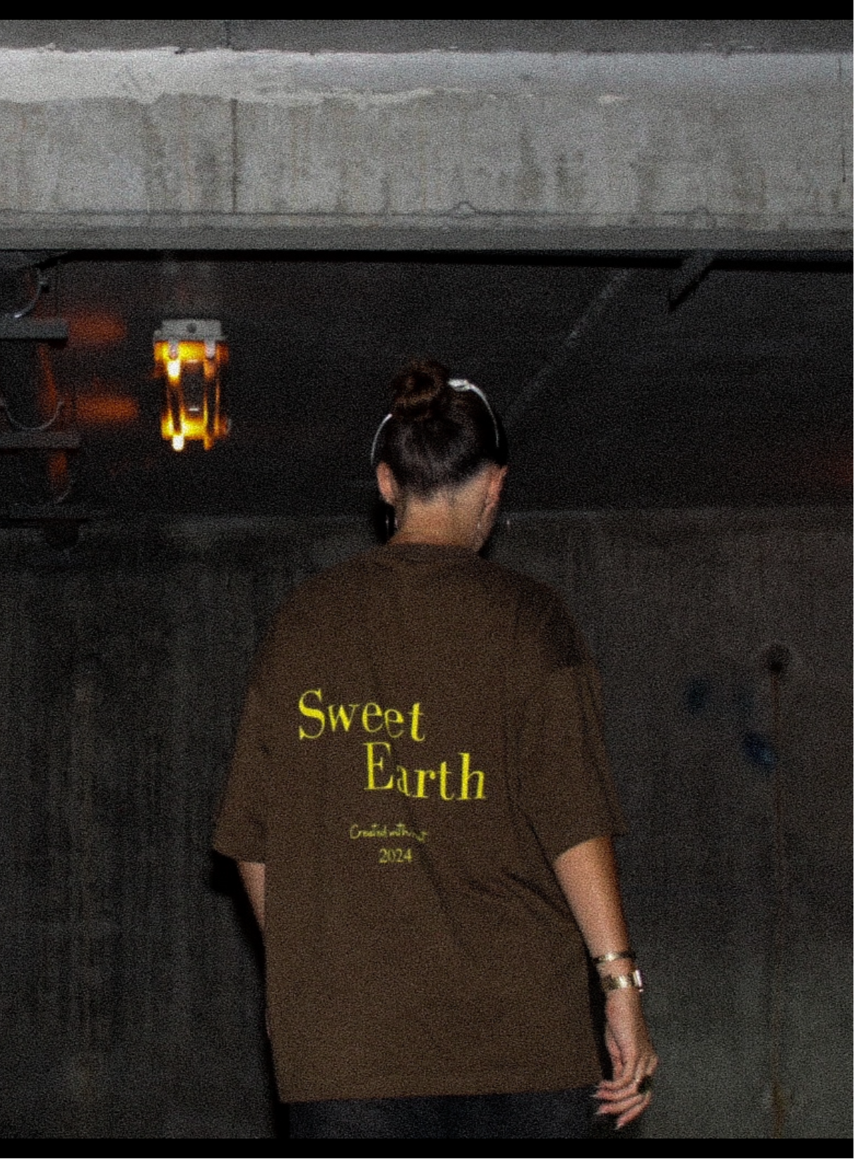 Brown T-shirt